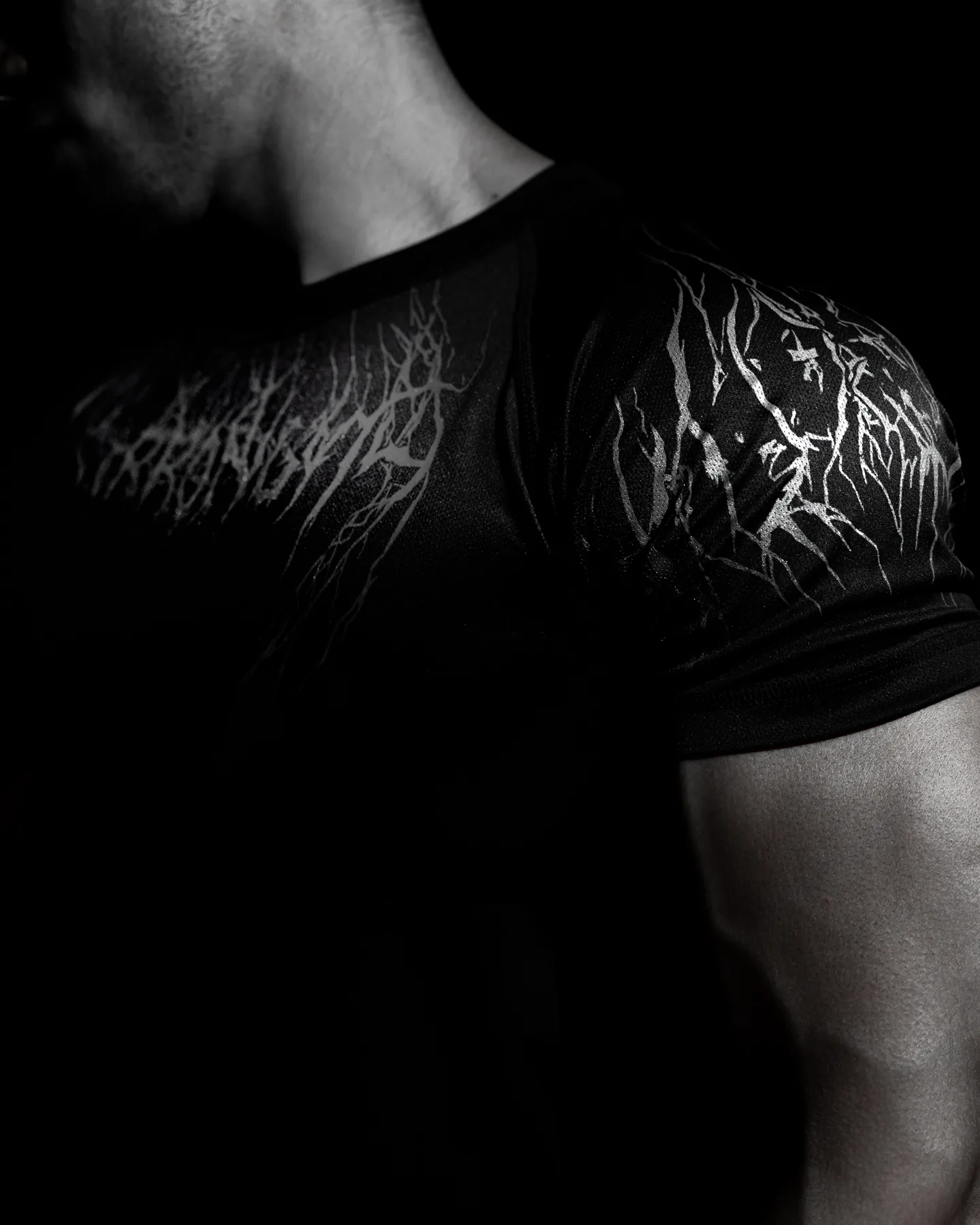 Polo Negro Dark Strong | Hombre - Imagen 5